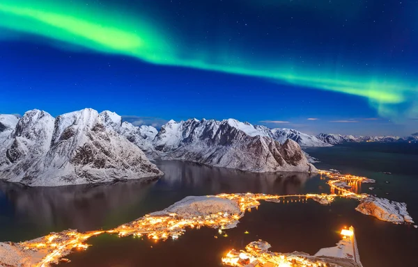 Aurora Norveç Adası dans