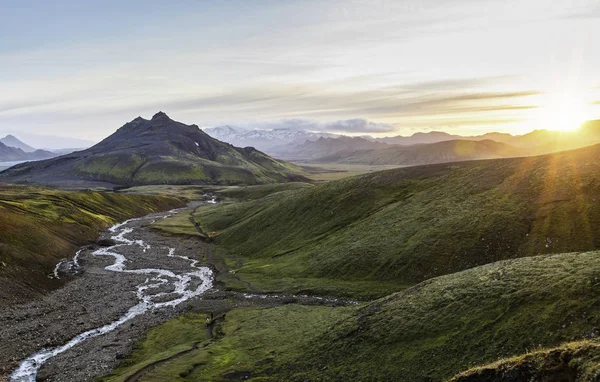 Renkleri Jokulsarlon Buzulu