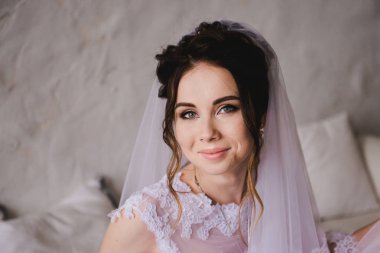 Çok güzel bir gelin portresi. Klasik düğün. 