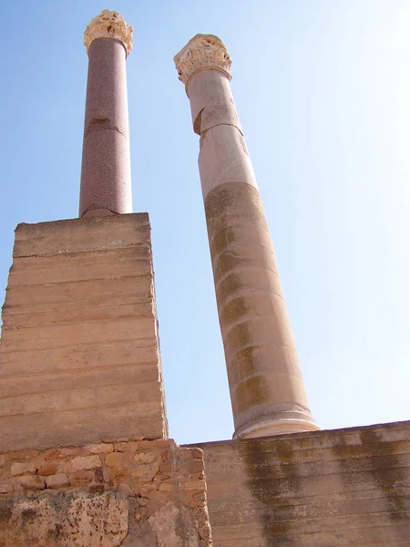 Romerska badet kolumner Carthage Tunisien — Stockfoto