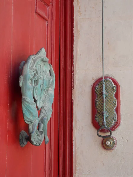 Dekoratif kapı tokmağı ve Bell çekme