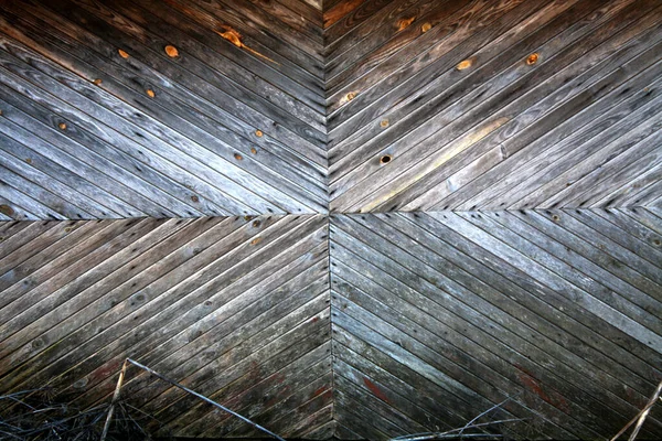 Tekstura Drewniana Ściana Domu Ciekawym Wzorem — Zdjęcie stockowe