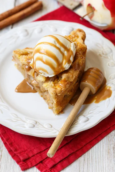 Amerikanischer Apfelkuchen — Stockfoto