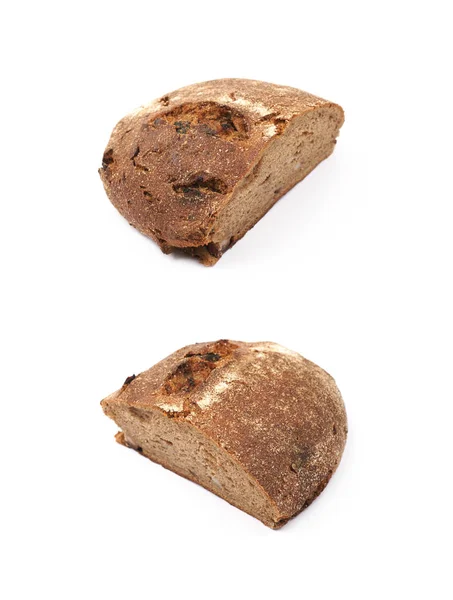 Половина хлебного рулета изолирована — стоковое фото