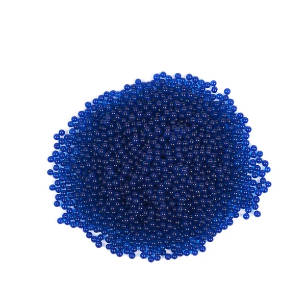 Σωρός από μπλε χάντρες απομονωμένες — Φωτογραφία Αρχείου