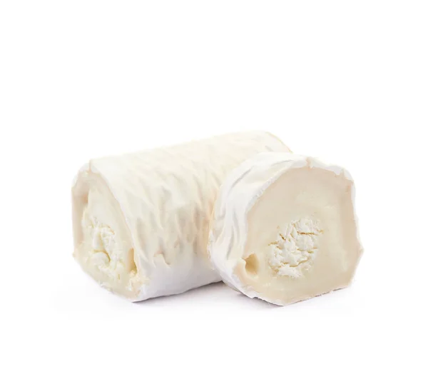 İzole bir keçi peyniri parça — Stok fotoğraf