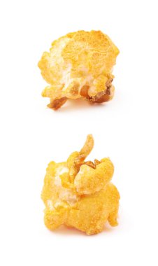 İzole tek patlamış mısır pul