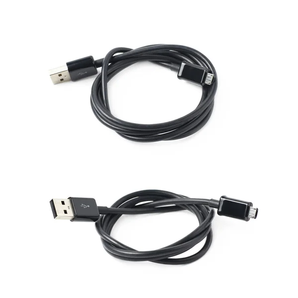 Cabo USB dobrado preto isolado — Fotografia de Stock