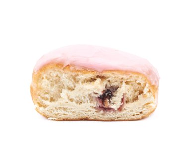 Pembe sırlı çörek izole