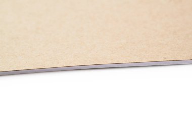 Bir karton kağıt parçası