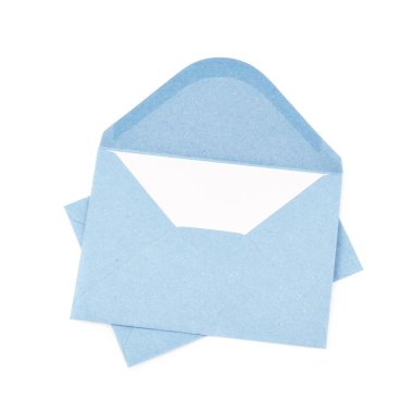 İzole mavi kağıt zarf
