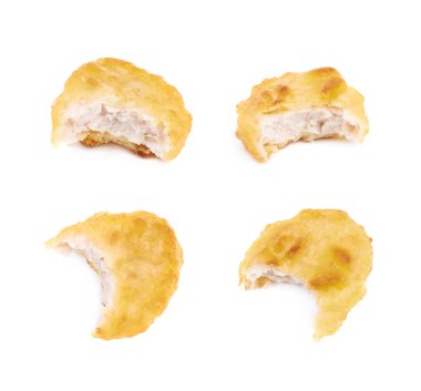 Ekmekli Tavuk nugget kompozisyon izole