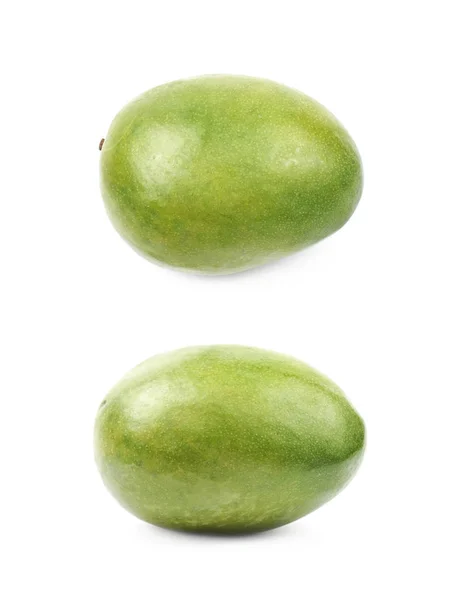 Enda mogen mango frukt isolerade — Stockfoto