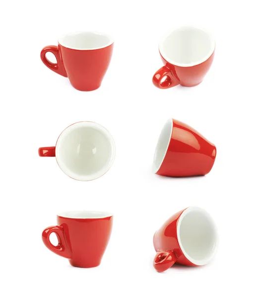 Pequena xícara de café vermelho isolado — Fotografia de Stock