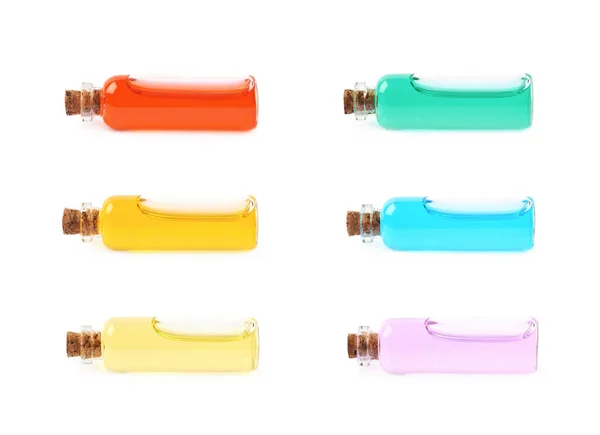 Frasco para injetáveis cheio de líquido colorido — Fotografia de Stock