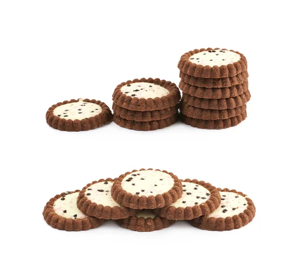 Montón de galletas de chocolate aisladas — Foto de Stock