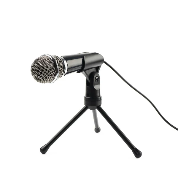Microphone noir sur un rack isolé — Photo