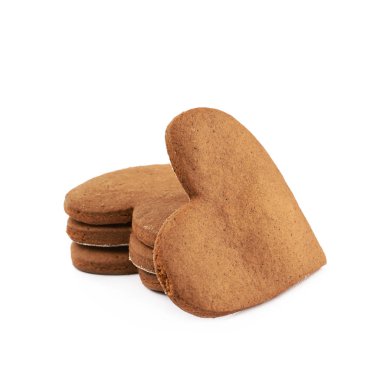 İzole kalp şeklinde kurabiye