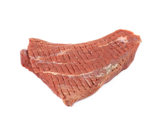 Fatia amolecida de carne de bovino isolada — Fotografia de Stock