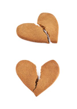 Kırık kalp şeklinde kurabiye