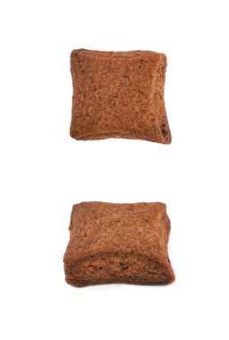 Taze pişmiş zencefilli kurabiye izole