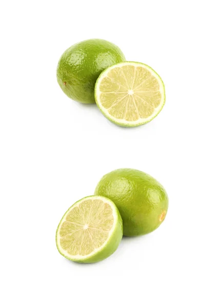 Fruta de lima en rodajas aislada —  Fotos de Stock