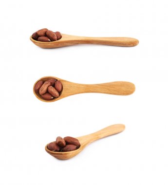 kaşık izole fıstık tam