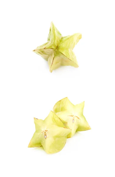 Frutas de carambola cortadas isoladas — Fotografia de Stock