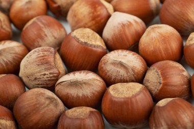 Fındık ile kaplı yüzey