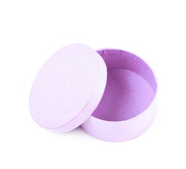 İzole kağıt hediye kutusu