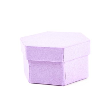 İzole kağıt hediye kutusu