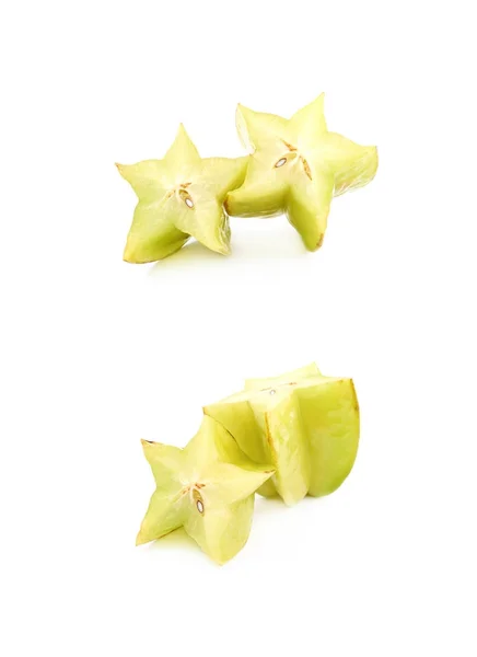 Frutas de carambola cortadas isoladas — Fotografia de Stock