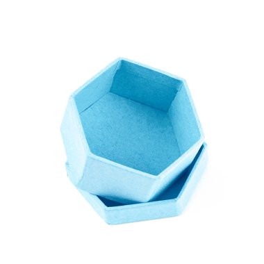 İzole kağıt hediye kutusu