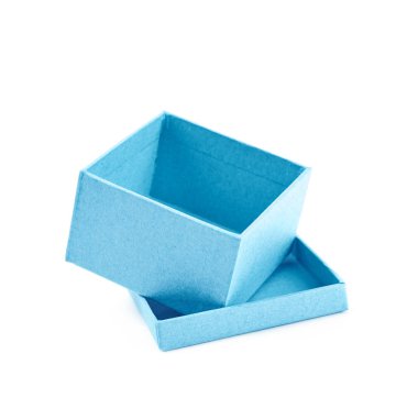 İzole kağıt hediye kutusu