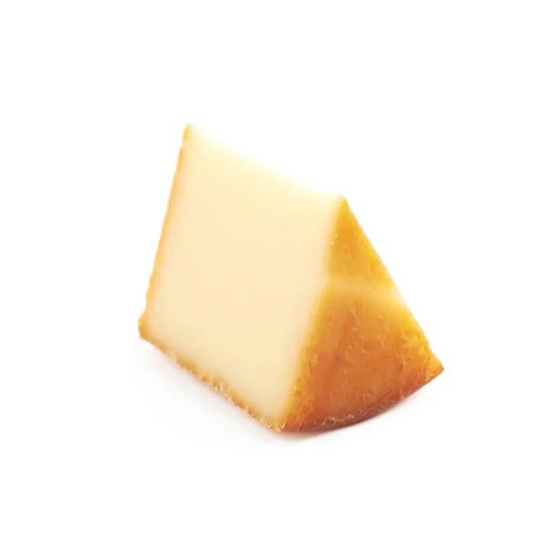 Шматочок сиру ізольовано — стокове фото