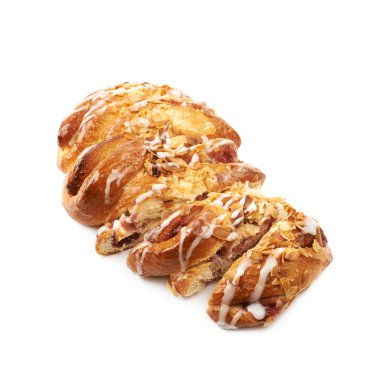 İzole tatlı tarçın pasta çörek