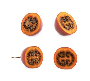İzole bir olgun tamarillo meyve yarısı