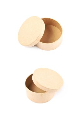 İzole kağıt hediye kutusu