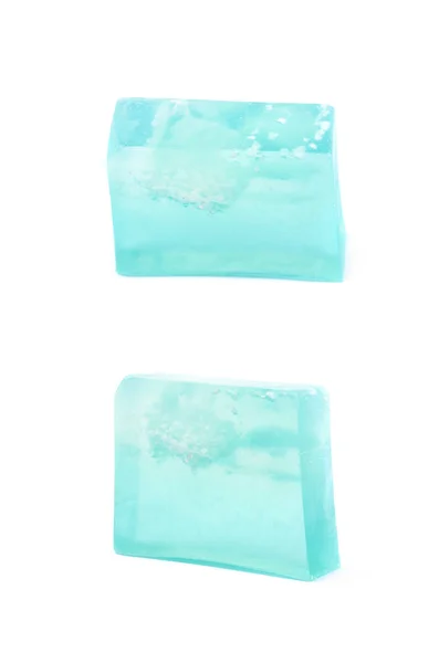 Pasek ręcznie robione mydło na białym tle — Zdjęcie stockowe