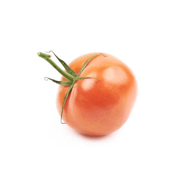 Reife rote Tomate isoliert — Stockfoto