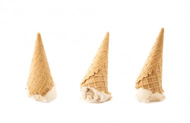 Dondurma waffle koni izole