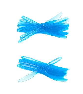 Tek kullanımlık bıçak izole yığını