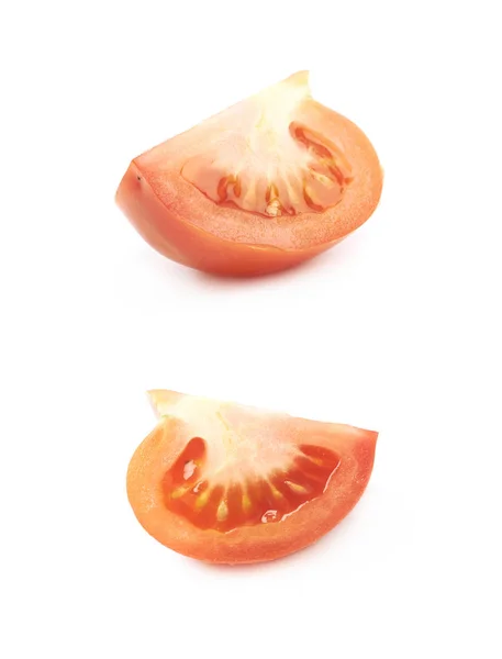 Tomate rouge mûre isolée — Photo