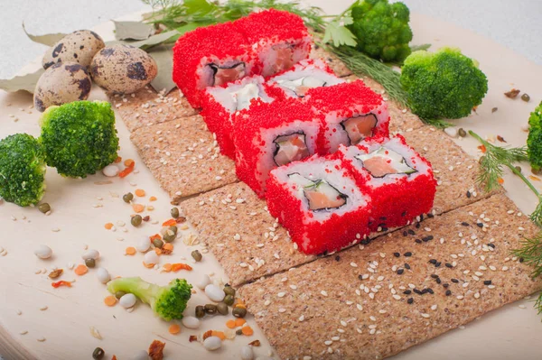 Rulo suşi. Sushi menüsü. Japon yemekleri.