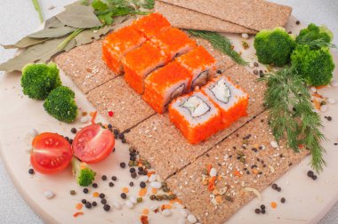 Rulo suşi. Sushi menüsü. Japon yemekleri.