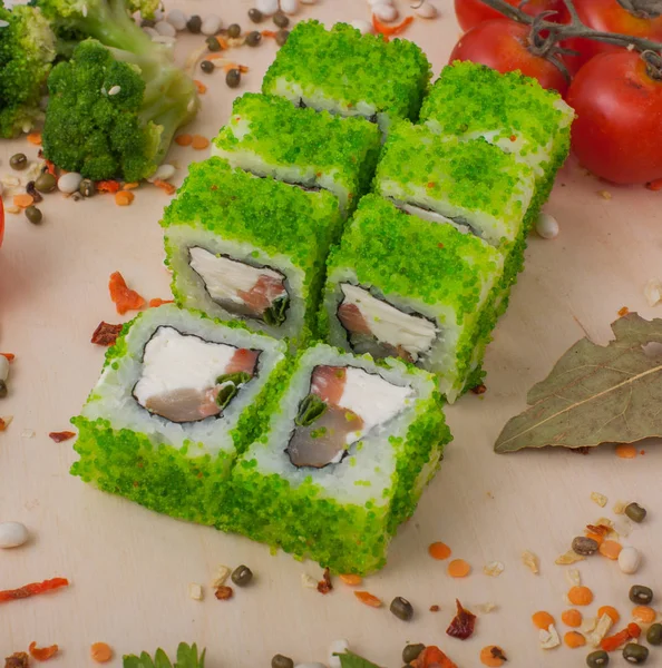 Roll sushi. Sushi menu. Japoński żywności. — Zdjęcie stockowe