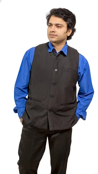 Indiana masculino modelo vestindo preto meia jaqueta — Fotografia de Stock