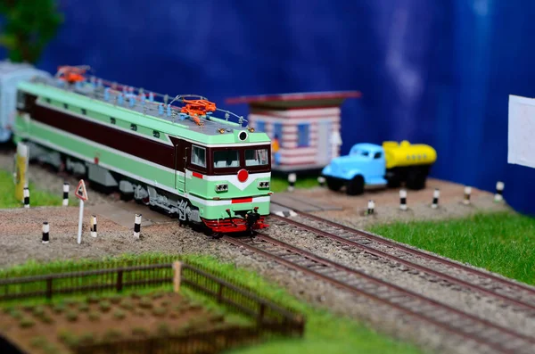 Demiryolundaki tren modeli. — Stok fotoğraf