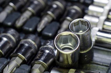 Birden çok Bit tornavida cırcırla