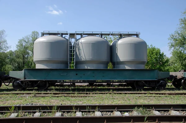 Railway wagons